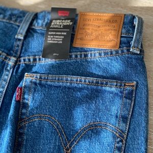 Levi’s ribcage straight jeans